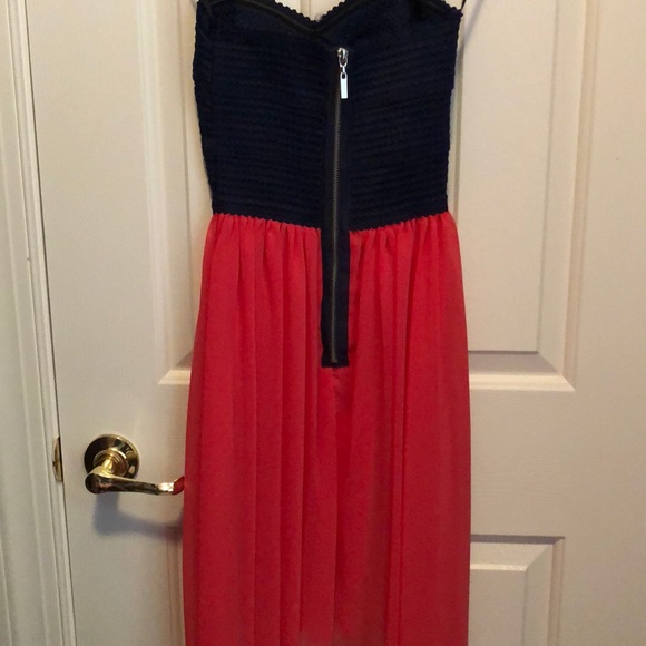 Strapless dress - Picture 2 of 3